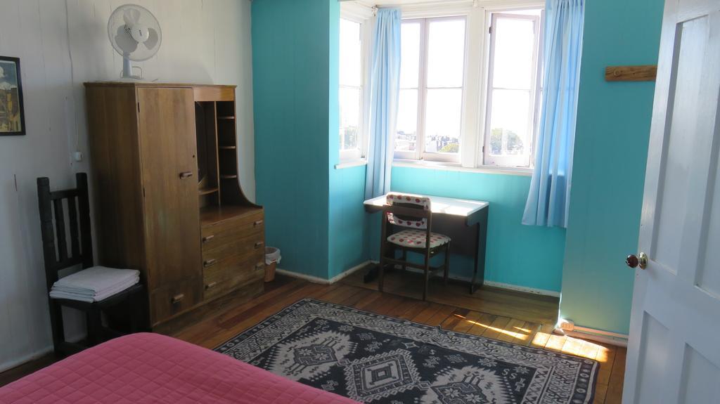 וואלפאראיסו Hostal Faro Azul מראה חיצוני תמונה