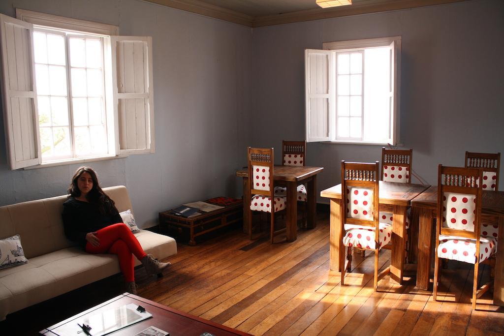 וואלפאראיסו Hostal Faro Azul מראה חיצוני תמונה